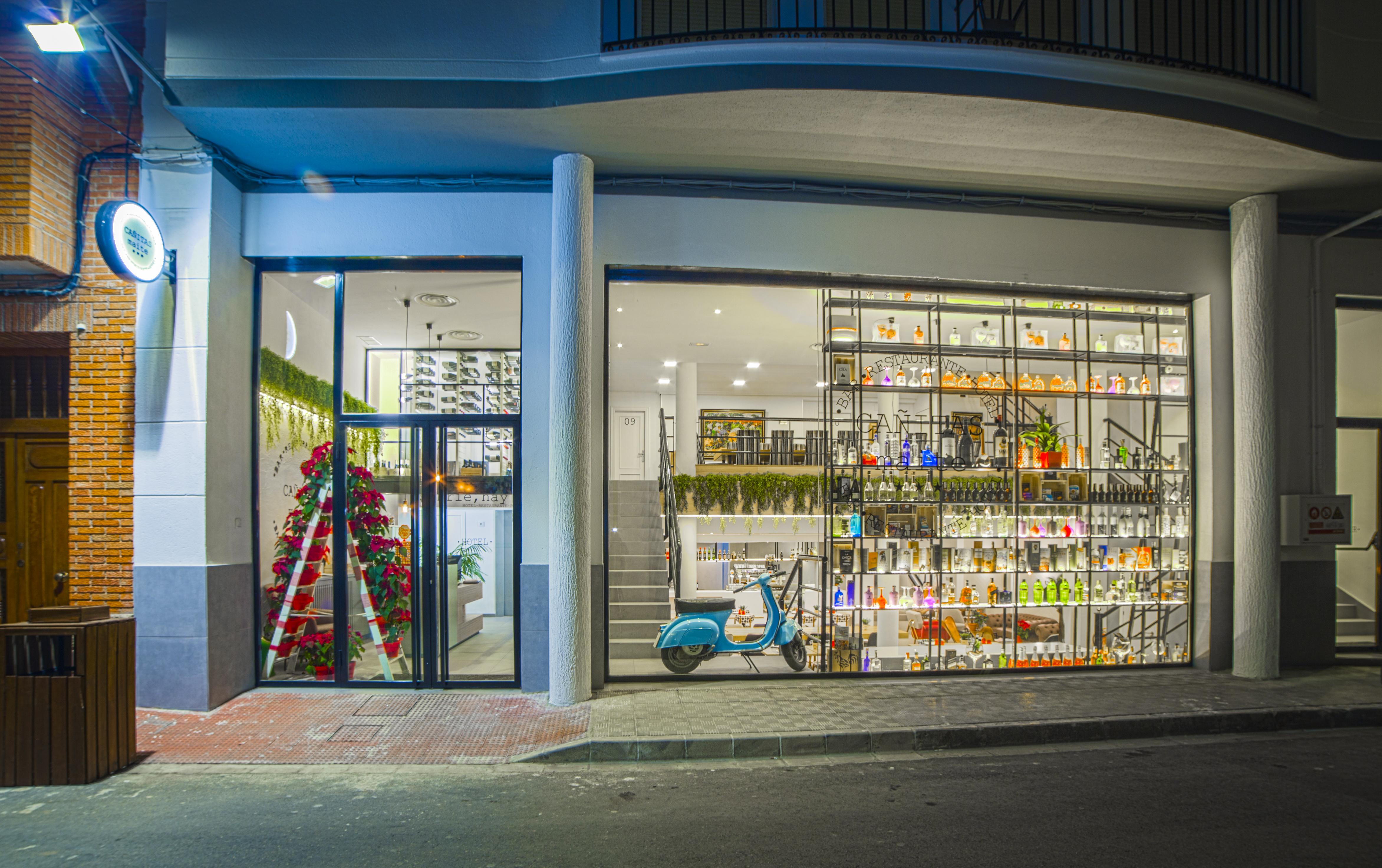 Hospedium Hotel Canitas Maite Gastronomico Casas-Ibanez Exteriör bild