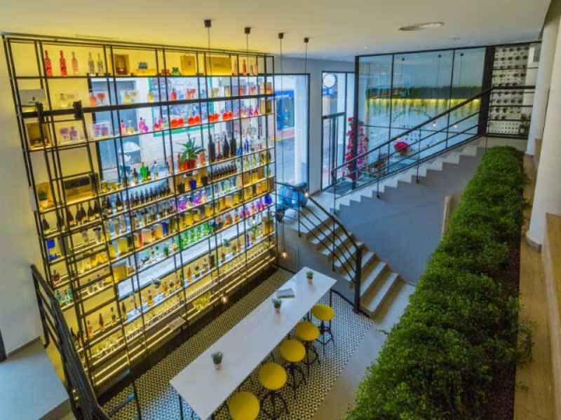 Hospedium Hotel Canitas Maite Gastronomico Casas-Ibanez Exteriör bild